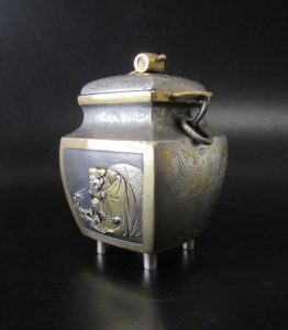銀 香炉